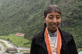 ׿�£�Ը���ɣ��һ������ѩ��߅��